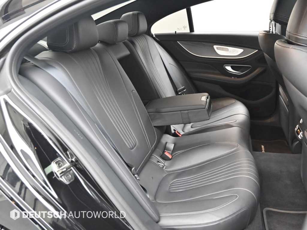 Mercedes Benz CLS Class - Vista 12