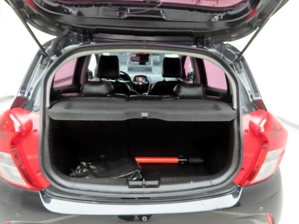 Chevrolet Spark 2016 Negro - Importación desde Corea - HF Imports Iquique - Foto 16