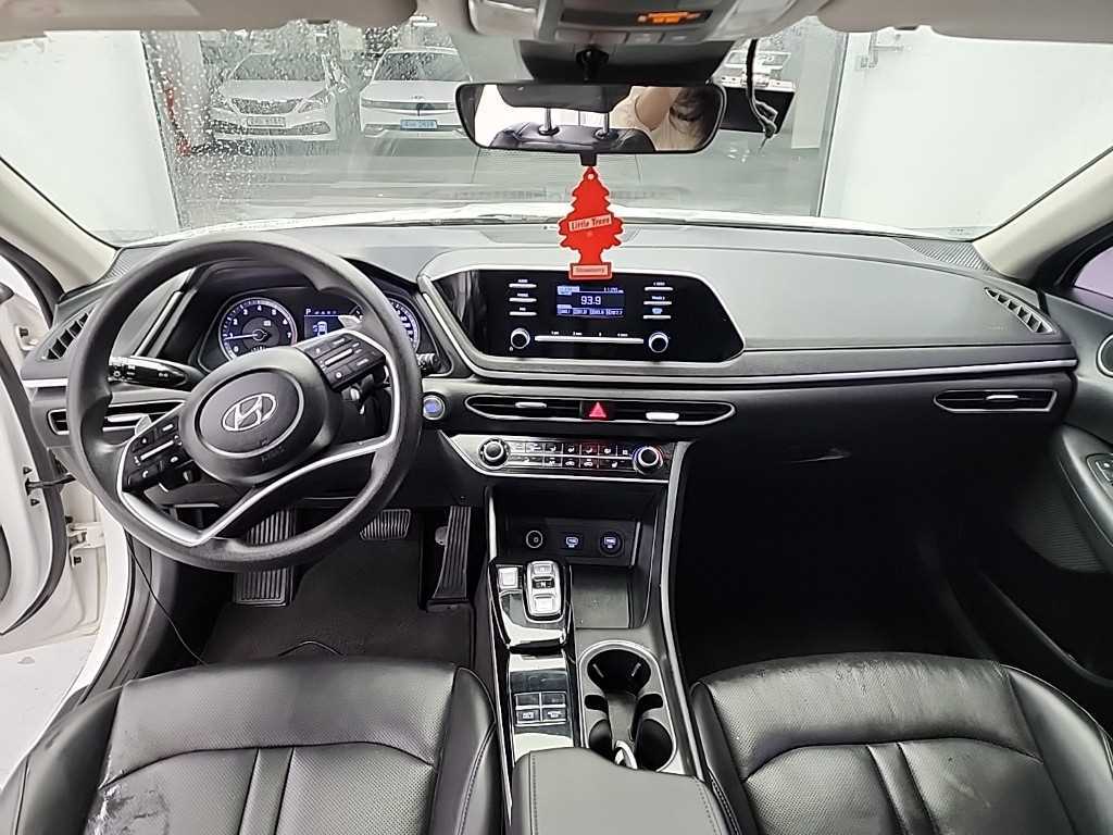 HYUNDAI Sonata - Vista 7