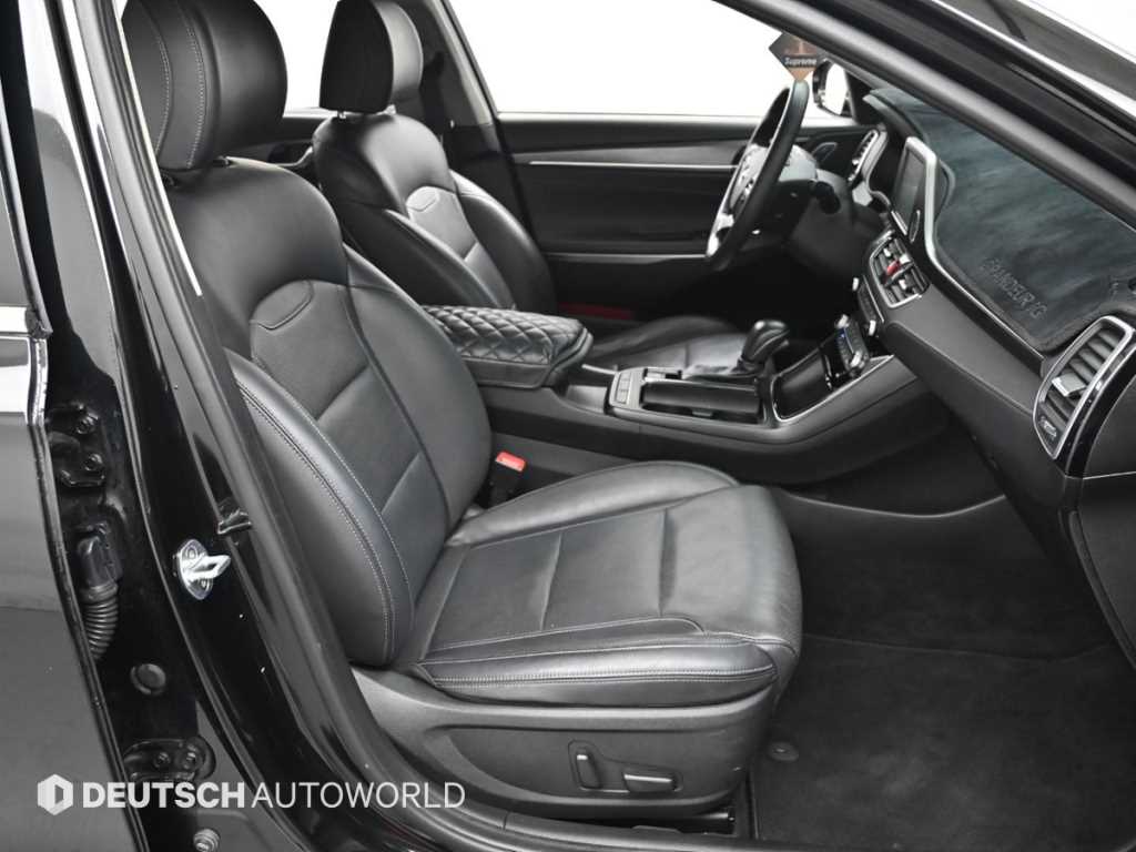 HYUNDAI Grandeur - Vista 10