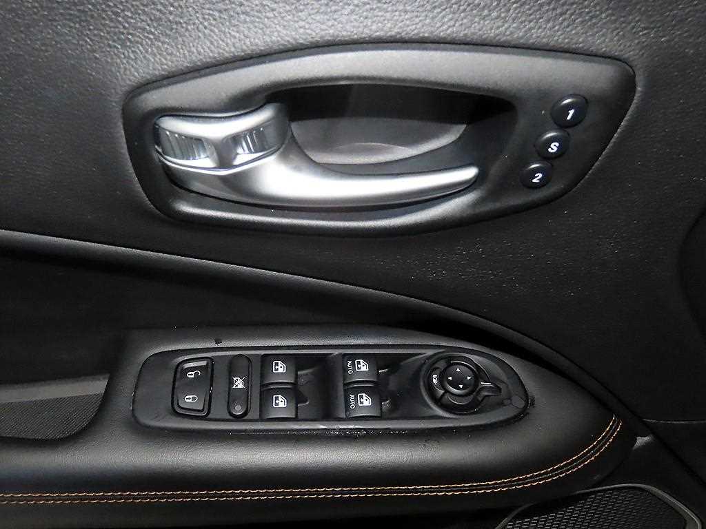 Jeep Compass 2021 Blanco - Importación desde Corea - HF Imports Iquique - Foto 13