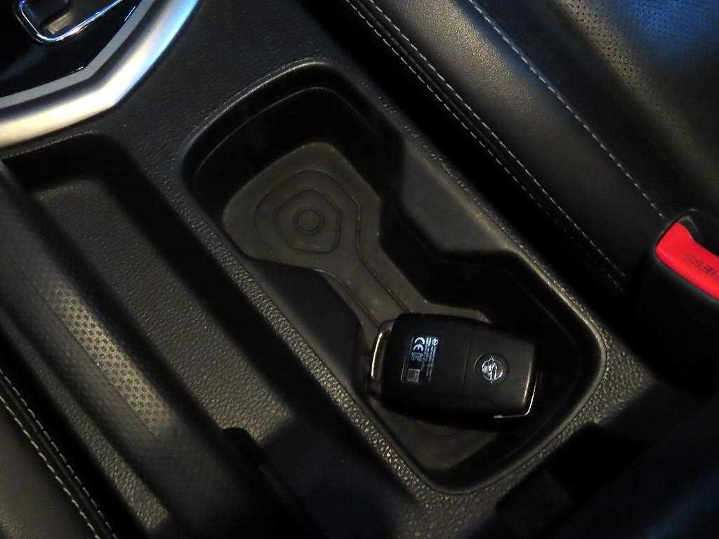 Ssangyong Tivoli - Vista 11