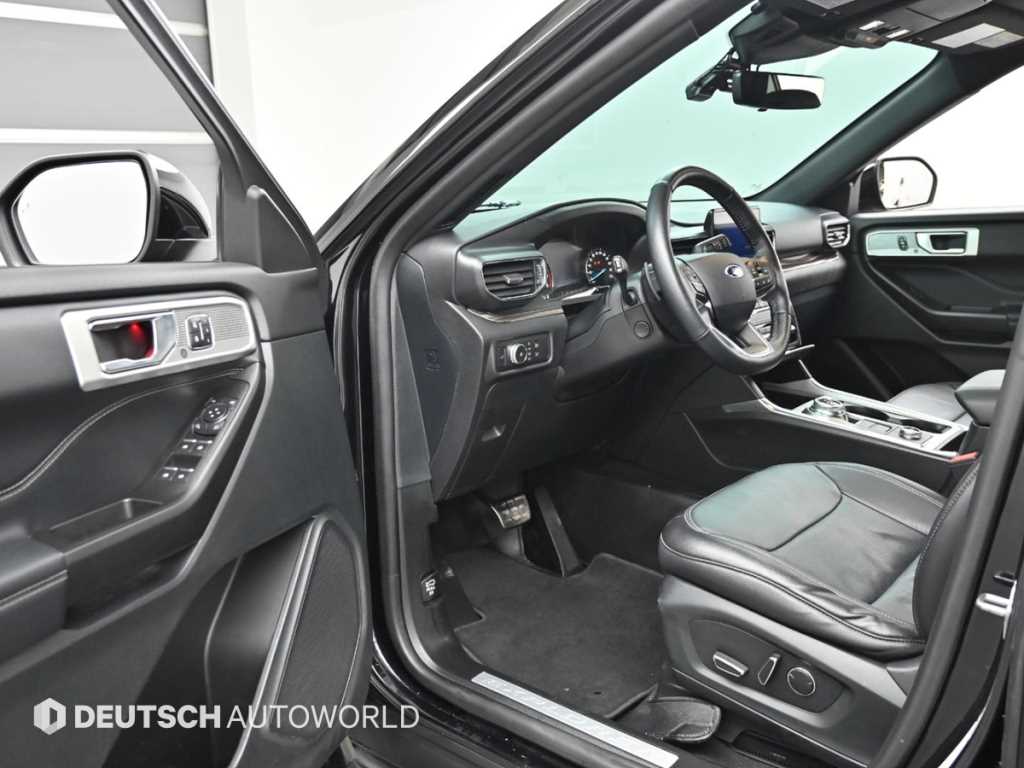 Ford Explorer - Vista 11