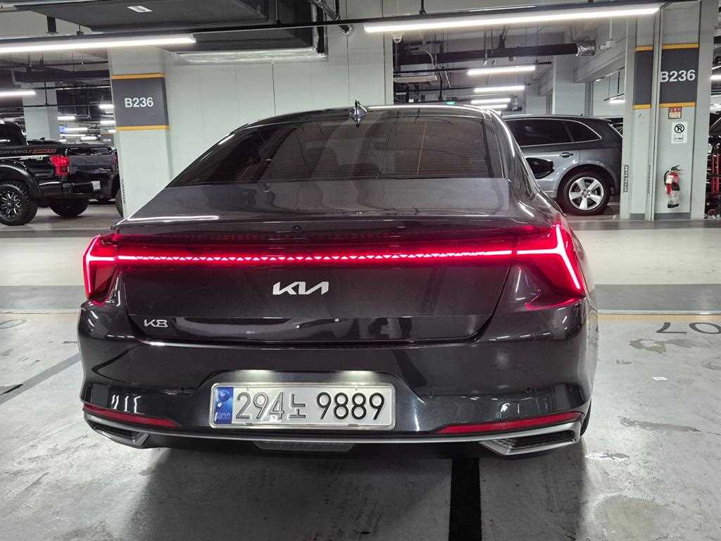 KIA K8 - Vista 4