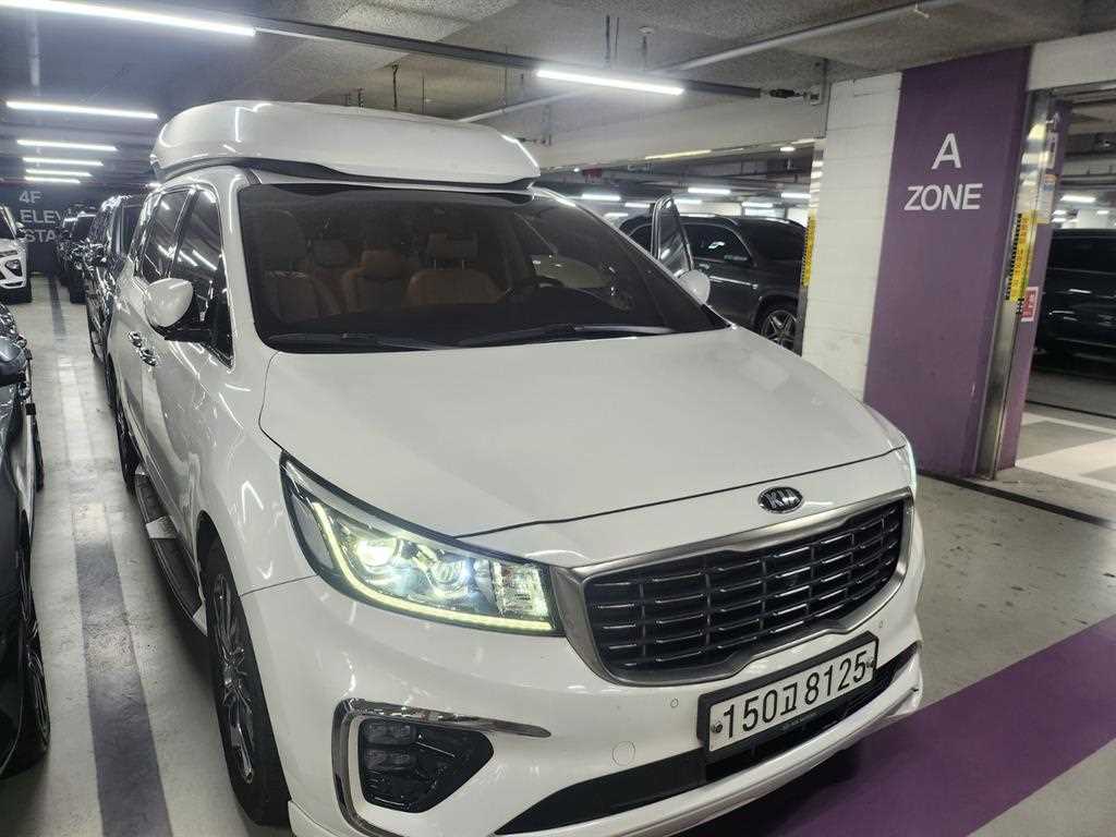 KIA Carnival 2020 Blanco - Importación desde Corea - HF Imports Iquique - Foto 1