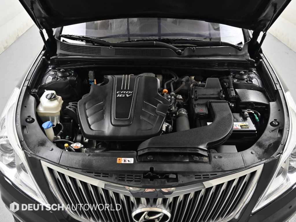 HYUNDAI Grandeur - Vista 6