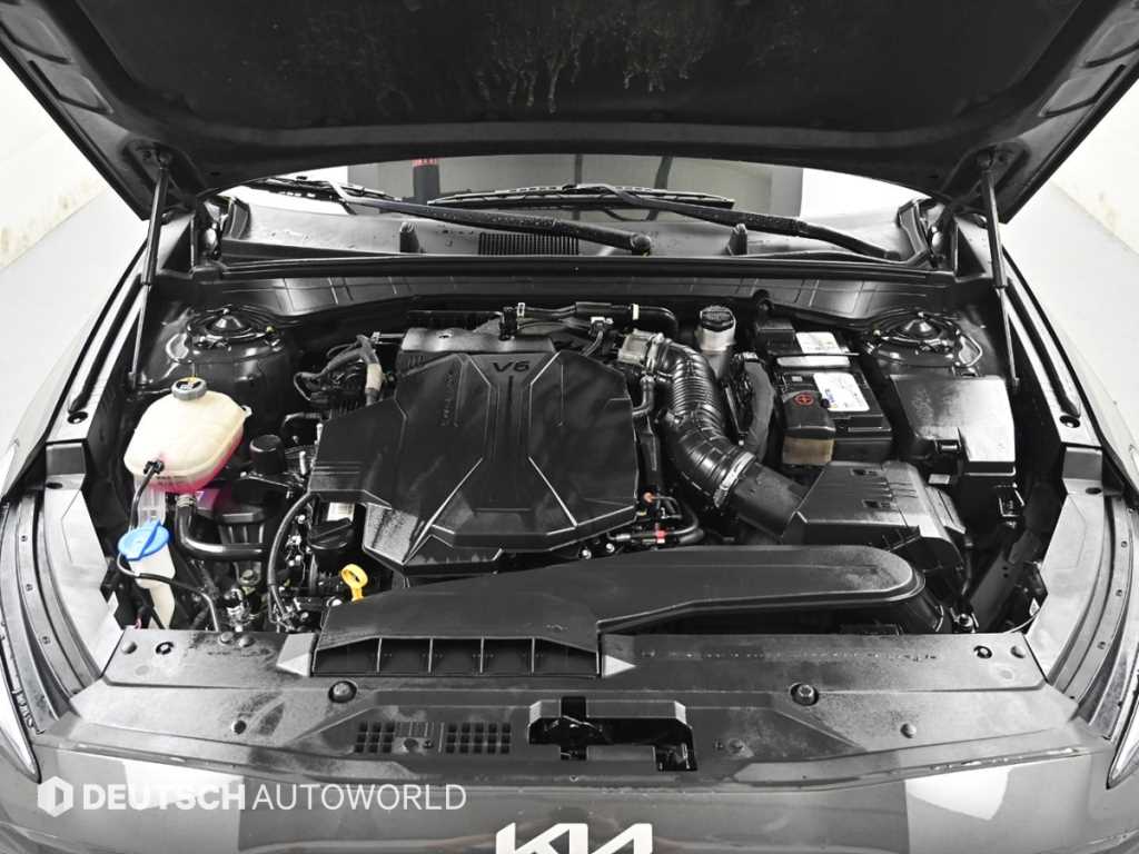 KIA K8 - Vista 6