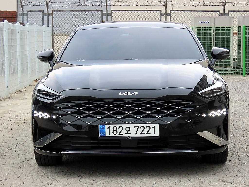 KIA K8 2022 Negro - Importación desde Corea - HF Imports Iquique - Foto 1
