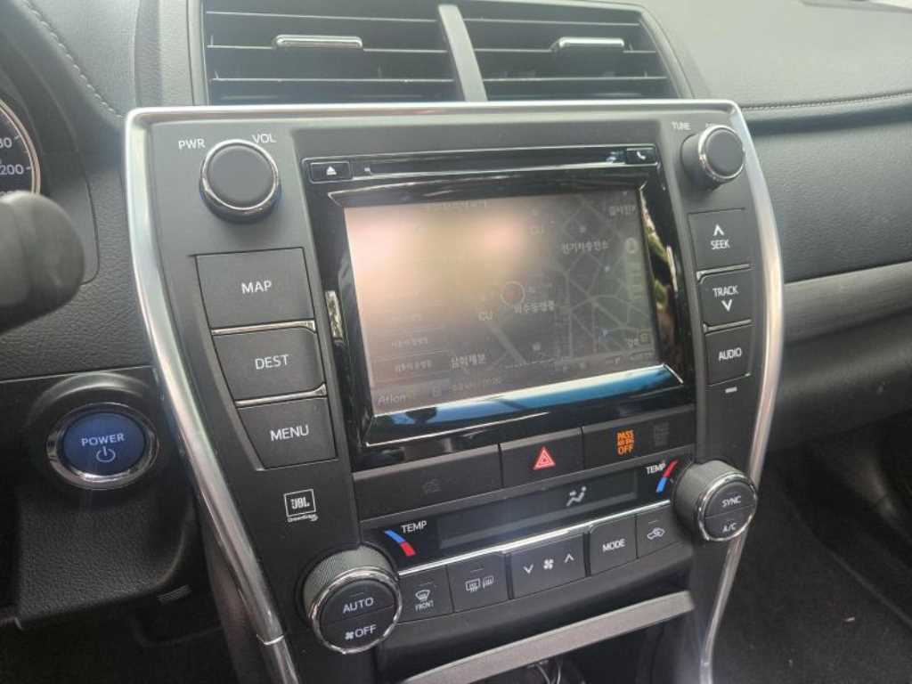 Toyota Camry - Vista 6
