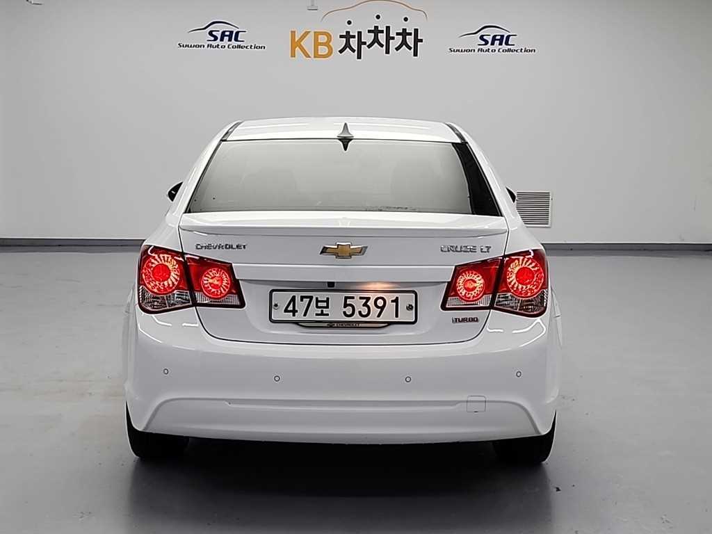 Chevrolet Cruise - Vista 3