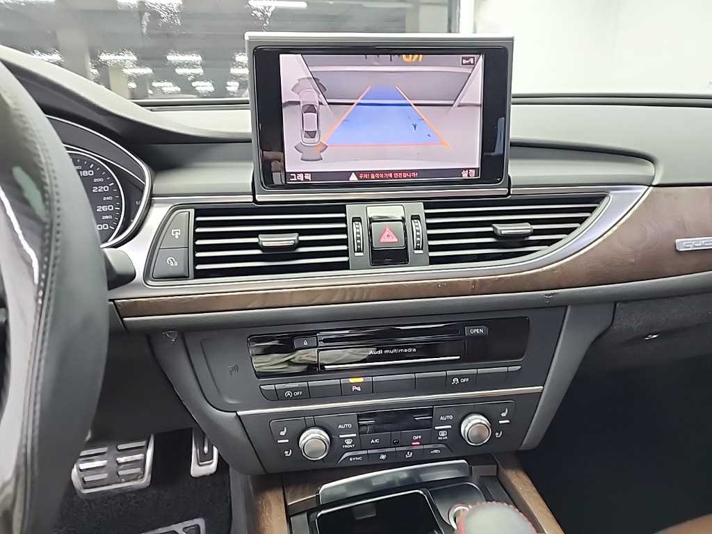 Audi A6 - Vista 10