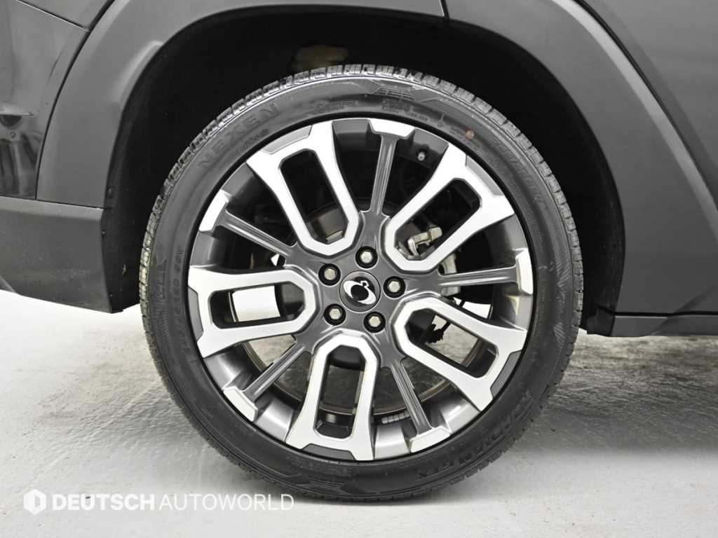 Ssangyong Torres - Vista 5