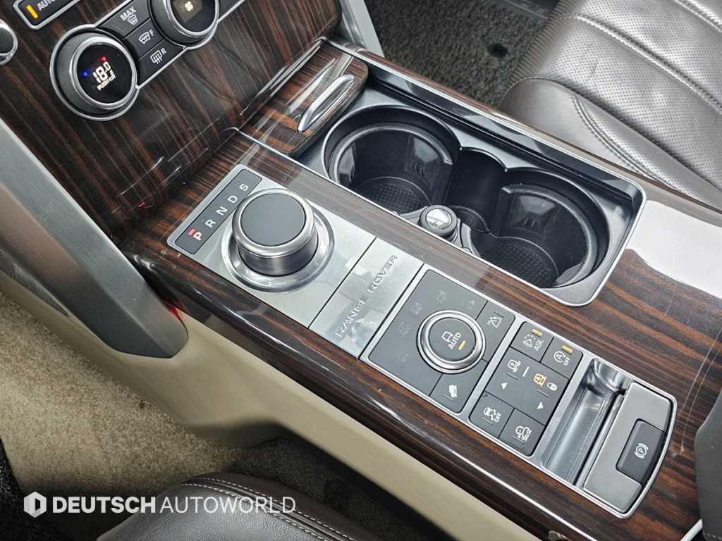 Land Rover Range Rover - Vista 9