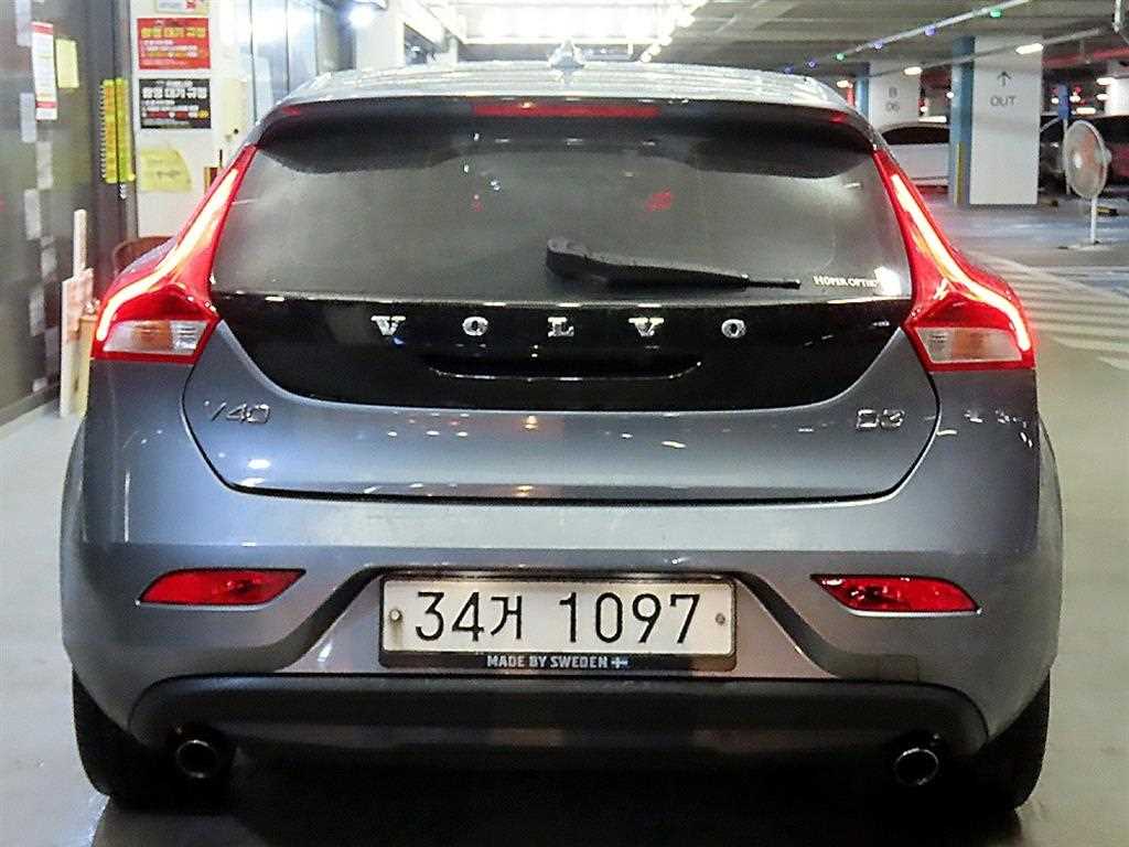 Volvo V40 - Vista 5