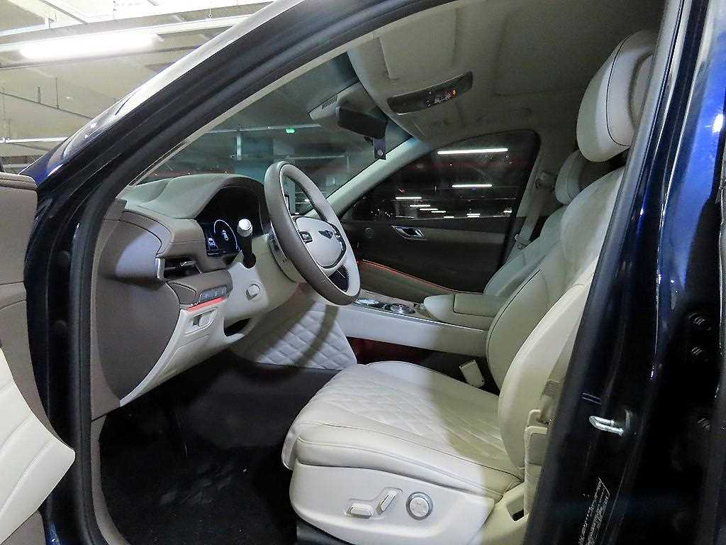 Genesis GV80 - Vista 6