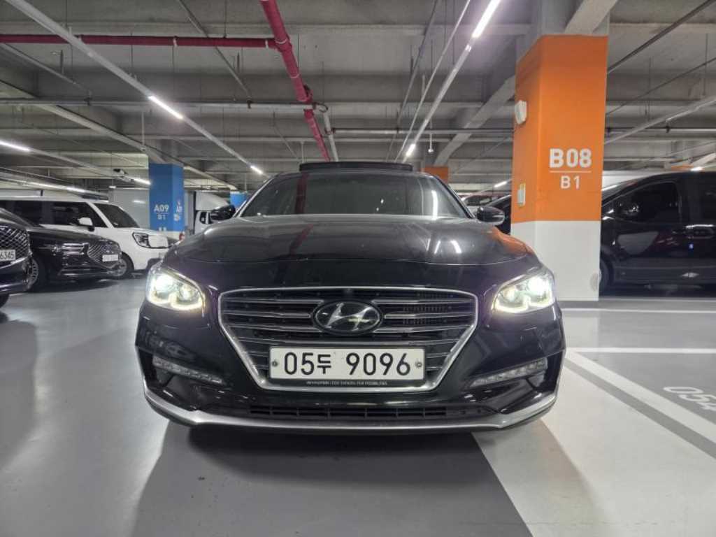 HYUNDAI Grandeur 2018 Negro - Importación desde Corea - HF Imports Iquique - Foto 1