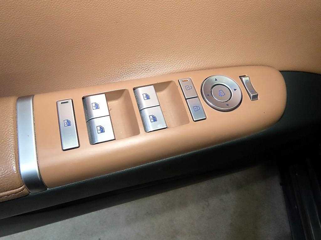 HYUNDAI Grandeur 2023 Verde - Importación desde Corea - HF Imports Iquique - Foto 13