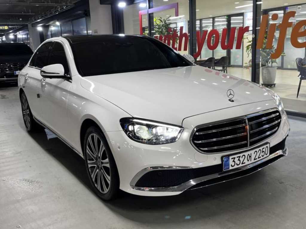Mercedes Benz E class 2021 - Importación desde Corea - HF Imports Iquique - Foto 1