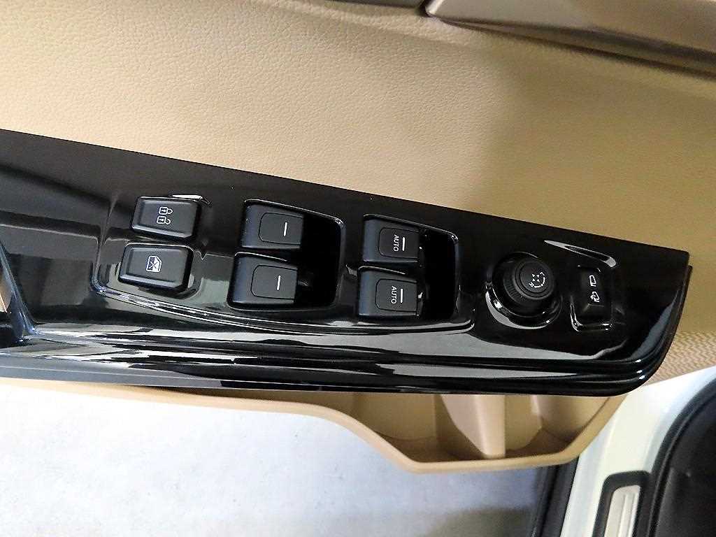 Ssangyong Action 2025 Blanco - Importación desde Corea - HF Imports Iquique - Foto 13