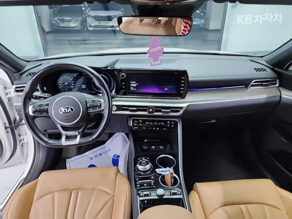 KIA K5 - Vista 6