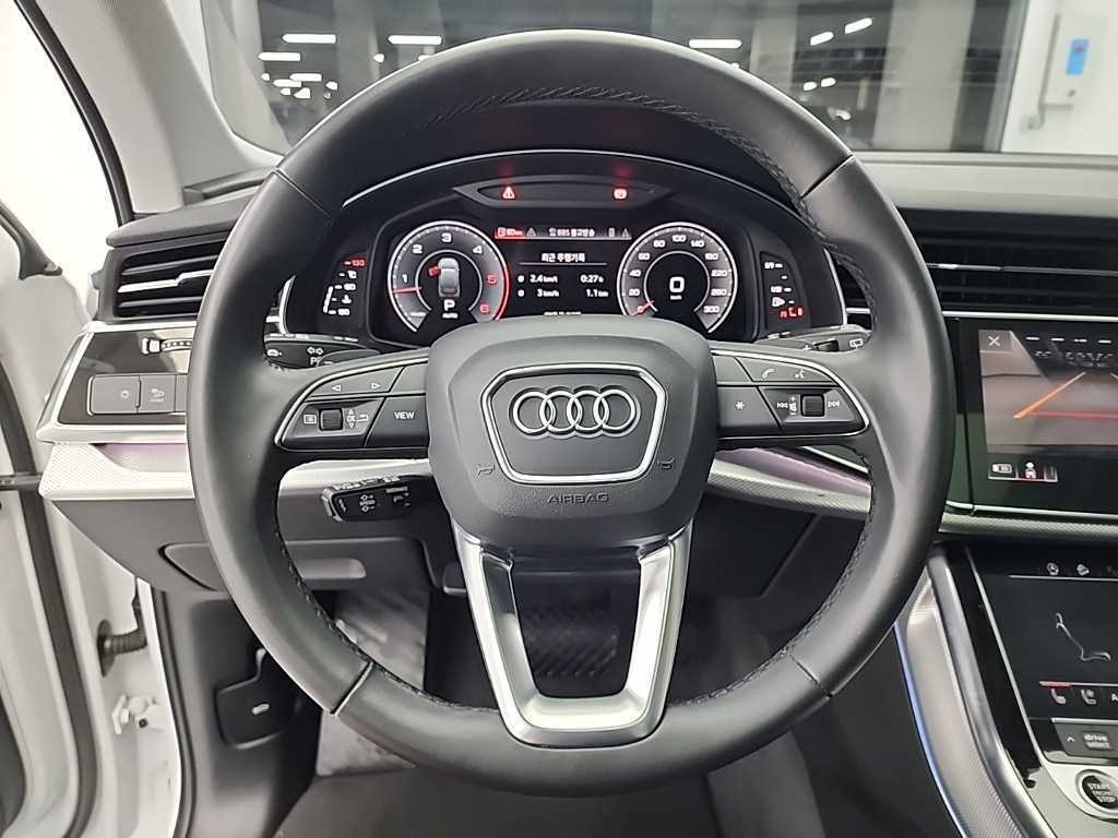 Audi Q7 - Vista 9