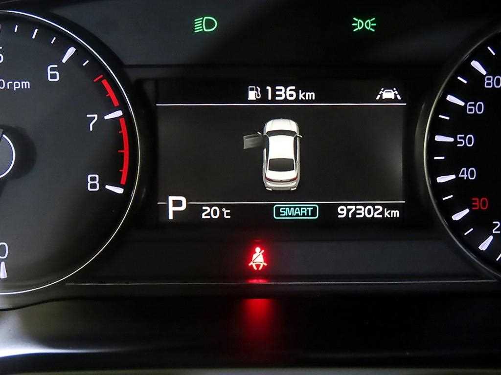 KIA K7 - Vista 9