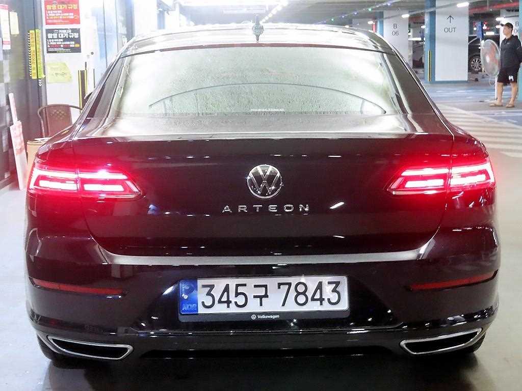 Volkswagen Arteon - Vista 5