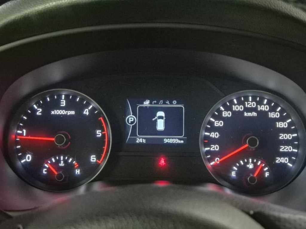 KIA Sportage - Vista 8
