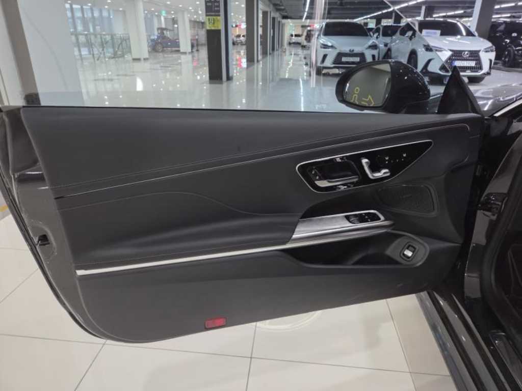 Mercedes Benz CLE Class - Vista 4
