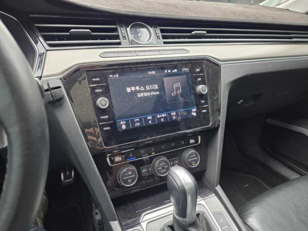 Volkswagen Arteon - Vista 8