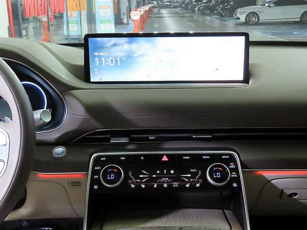 Genesis GV80 - Vista 11