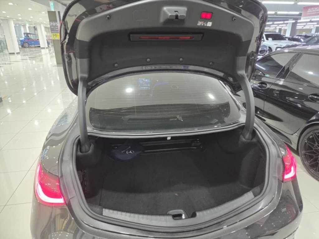 Mercedes Benz CLE Class 2024 Gris - Importación desde Corea - HF Imports Iquique - Foto 13