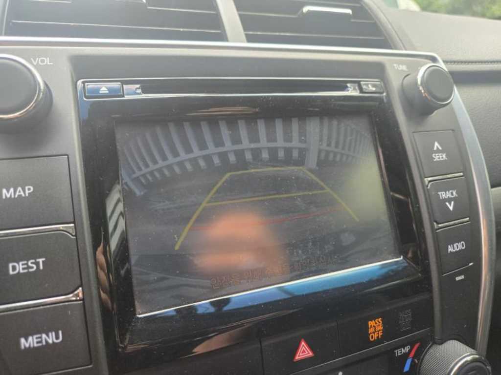 Toyota Camry - Vista 10