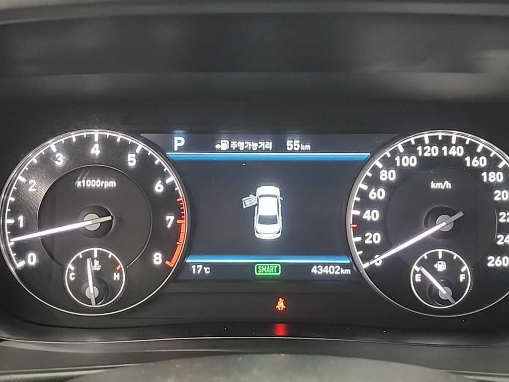 Genesis EQ900 - Vista 6