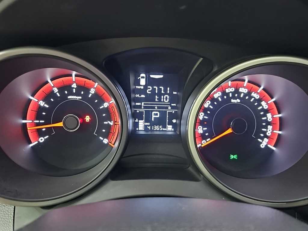 Ssangyong Tivoli - Vista 6