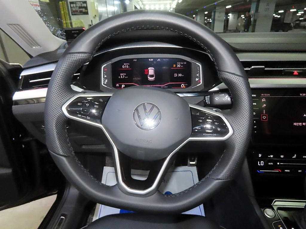 Volkswagen Arteon - Vista 8