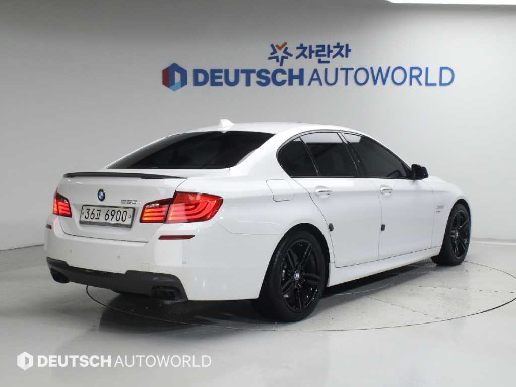 BMW 5 Series - Vista 2