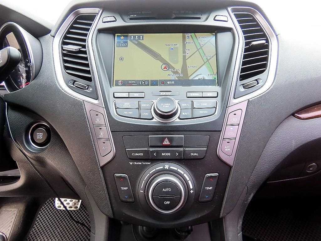 HYUNDAI Santa Fe 2014 Gris - Importación desde Corea - HF Imports Iquique - Foto 13
