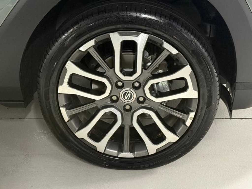 Ssangyong Torres - Vista 5