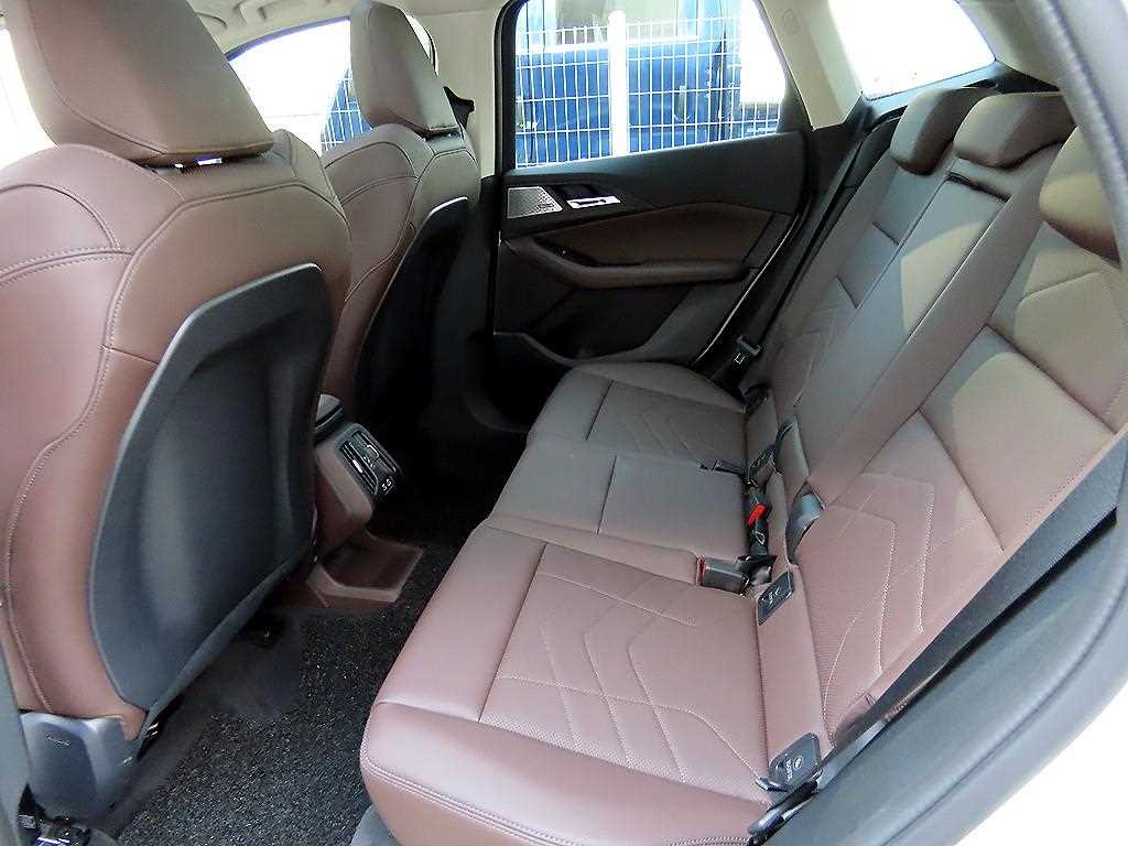 BMW 2 series - Vista 6