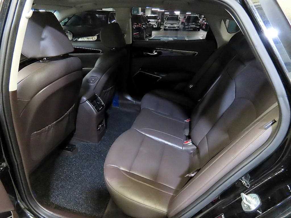 KIA K7 - Vista 7