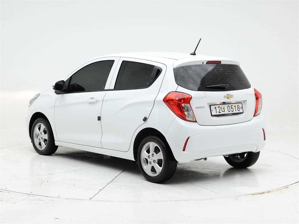 Chevrolet Spark - Vista 4