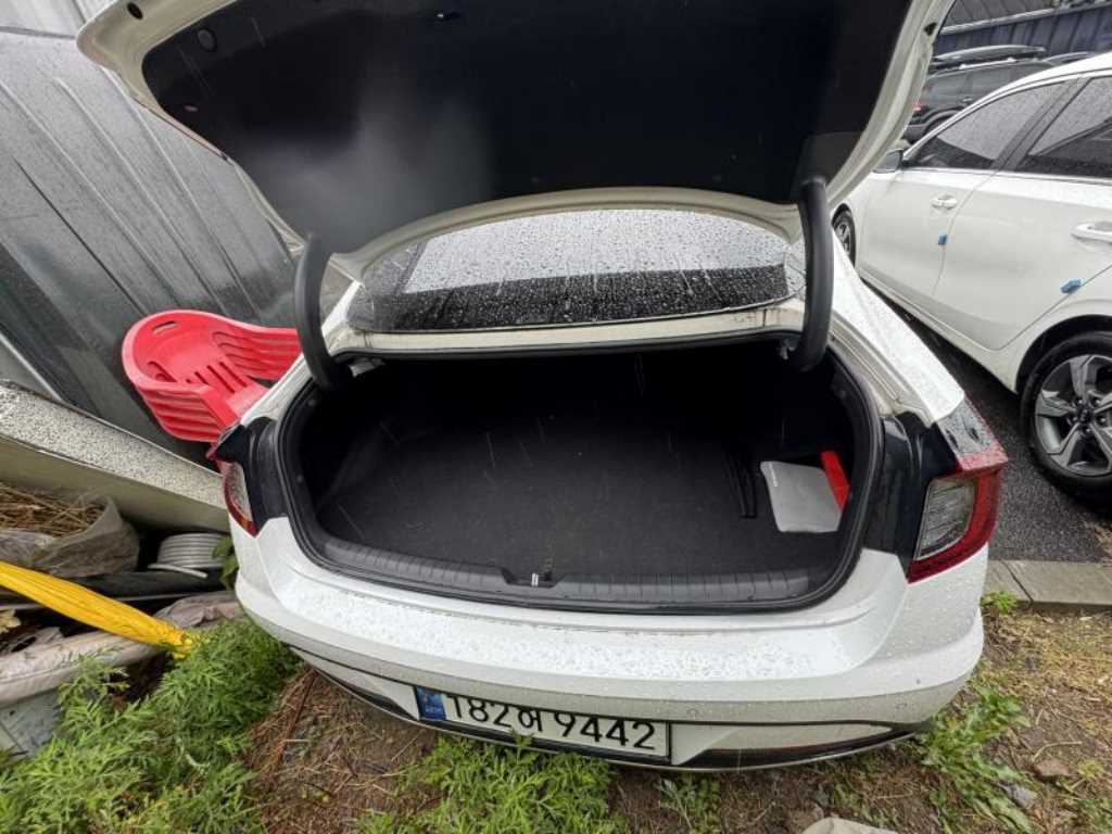 HYUNDAI Sonata - Vista 5
