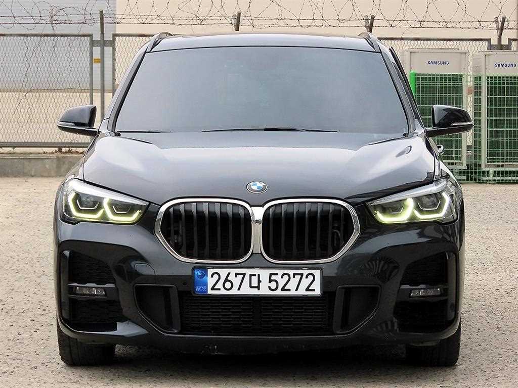 BMW X1 2022 Negro - Importación desde Corea - HF Imports Iquique - Foto 1