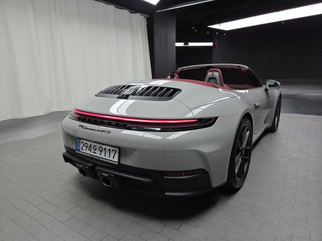 Porsche 911 - Vista 4