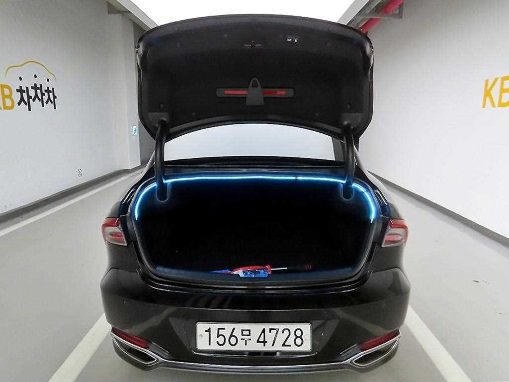 HYUNDAI Grandeur - Vista 5