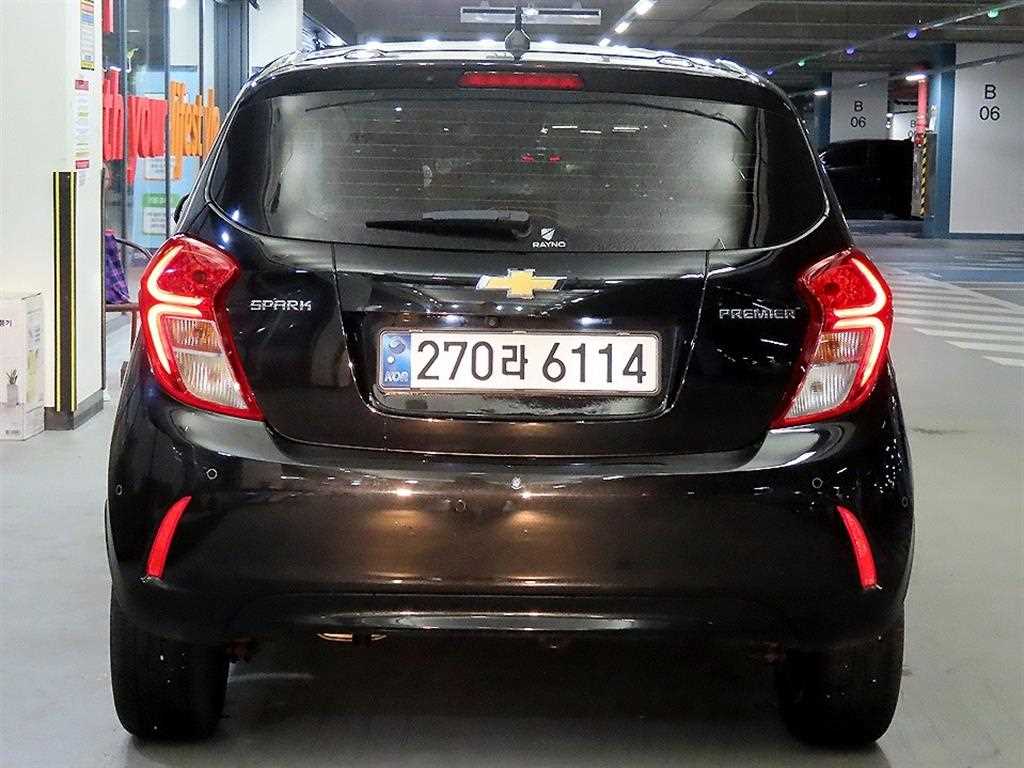Chevrolet Spark - Vista 5