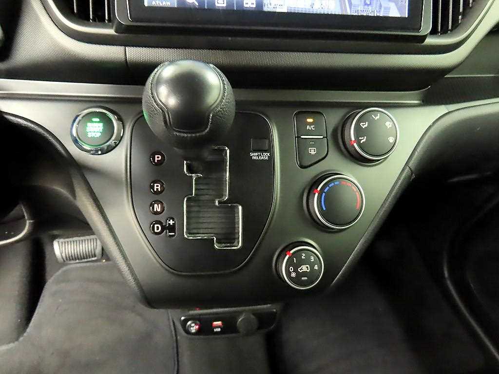 KIA Ray - Vista 10