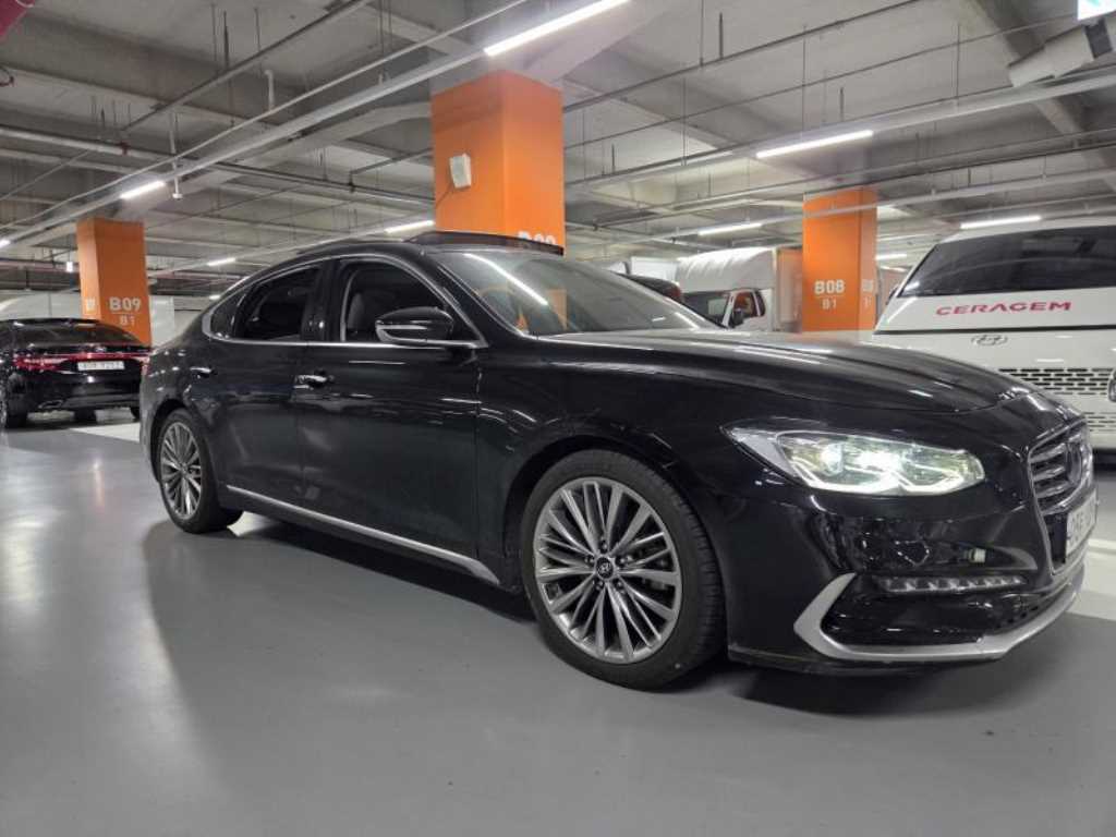 HYUNDAI Grandeur - Vista 3