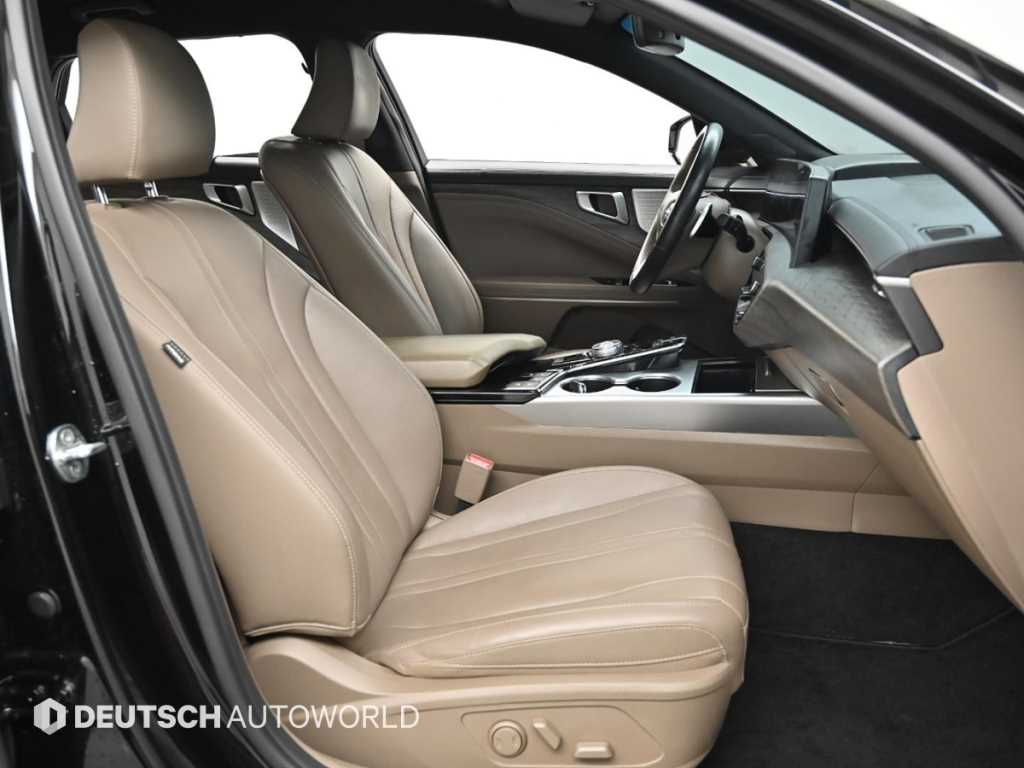 KIA K8 - Vista 10